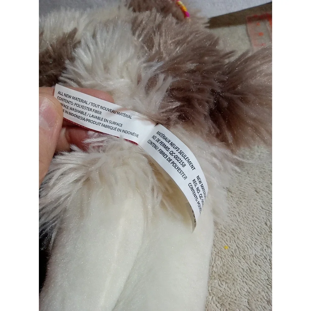 Douglas Toys Zephyr the Plush Llama-SuperSoft-Beautiful Realistic Eyelashes/Coat